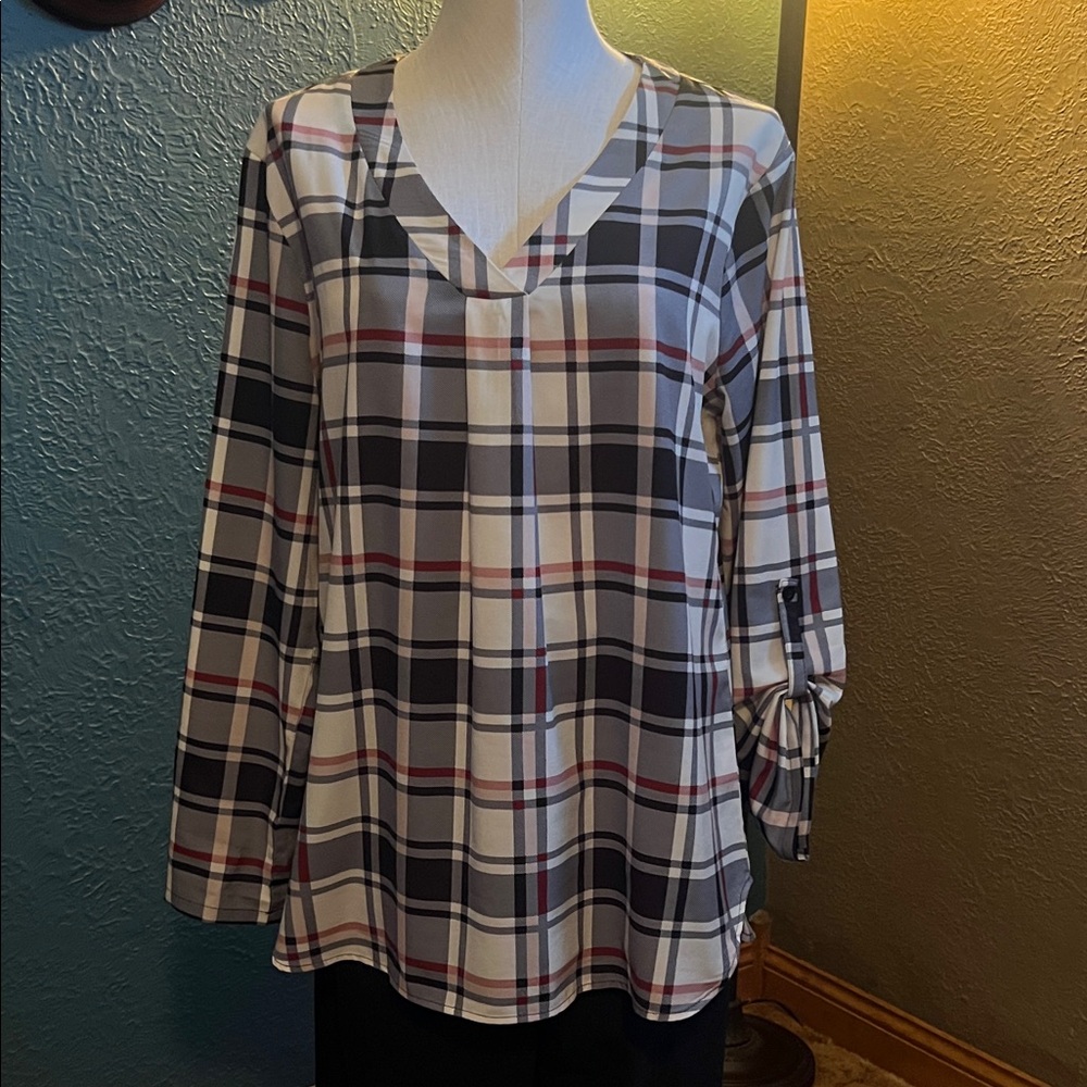 Elegant Checkered V-Neck Blouse